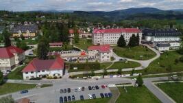 Nemocnice Jilemnice řešila energetickou efektivitu. Ročně díky řešení od E.ON Energy Solution ušetří na dodávkách tepla i za osvětlení.